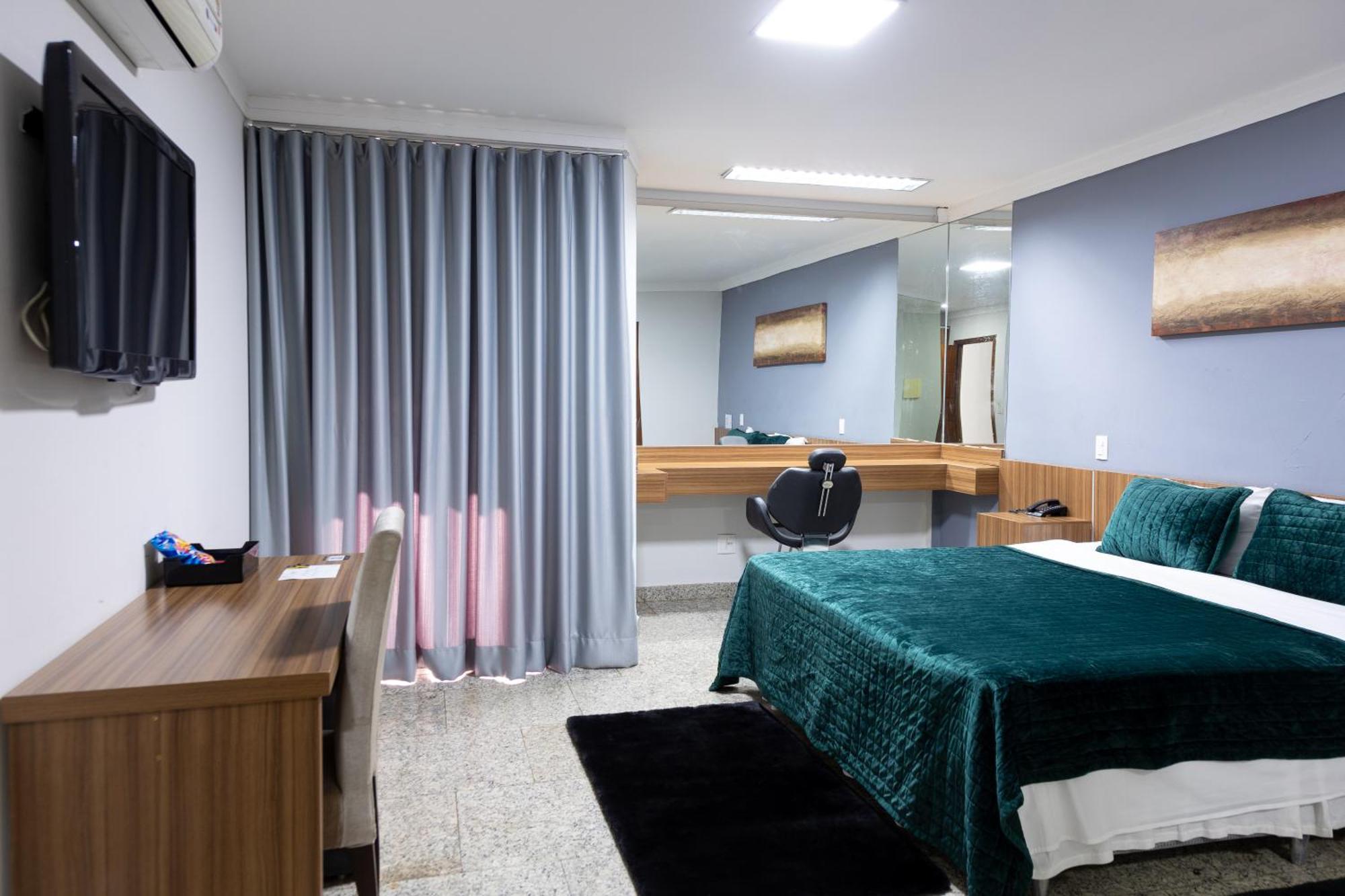 Bombonato Hotel - Facil Acesso Ao Aeroporto E Parque De Exposicoes Abcz Убераба Экстерьер фото