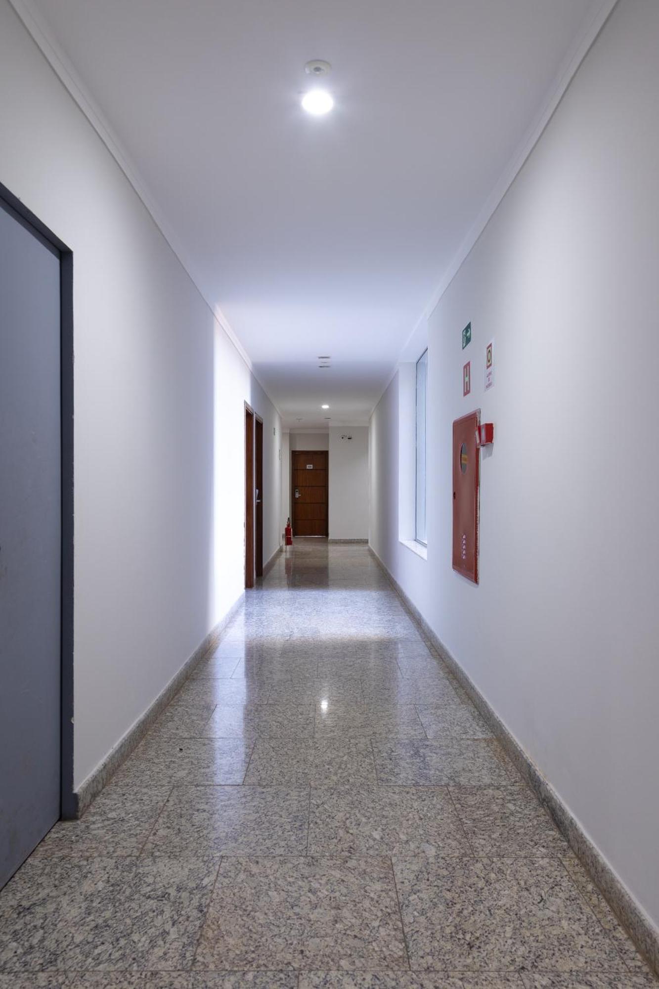Bombonato Hotel - Facil Acesso Ao Aeroporto E Parque De Exposicoes Abcz Убераба Экстерьер фото